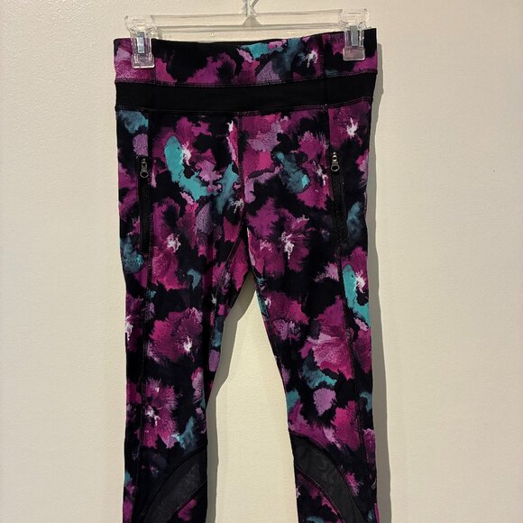 Lululemon Purple Floral Mesh Cutout Athletic Leggings - Women's 4 - Picture 1 of 7
